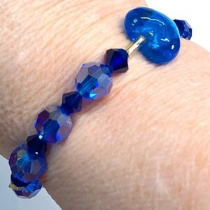 Vintage Beaded Bracelet Cold Cobalt Blue Faceted Glass Heart Stretch Sparkly